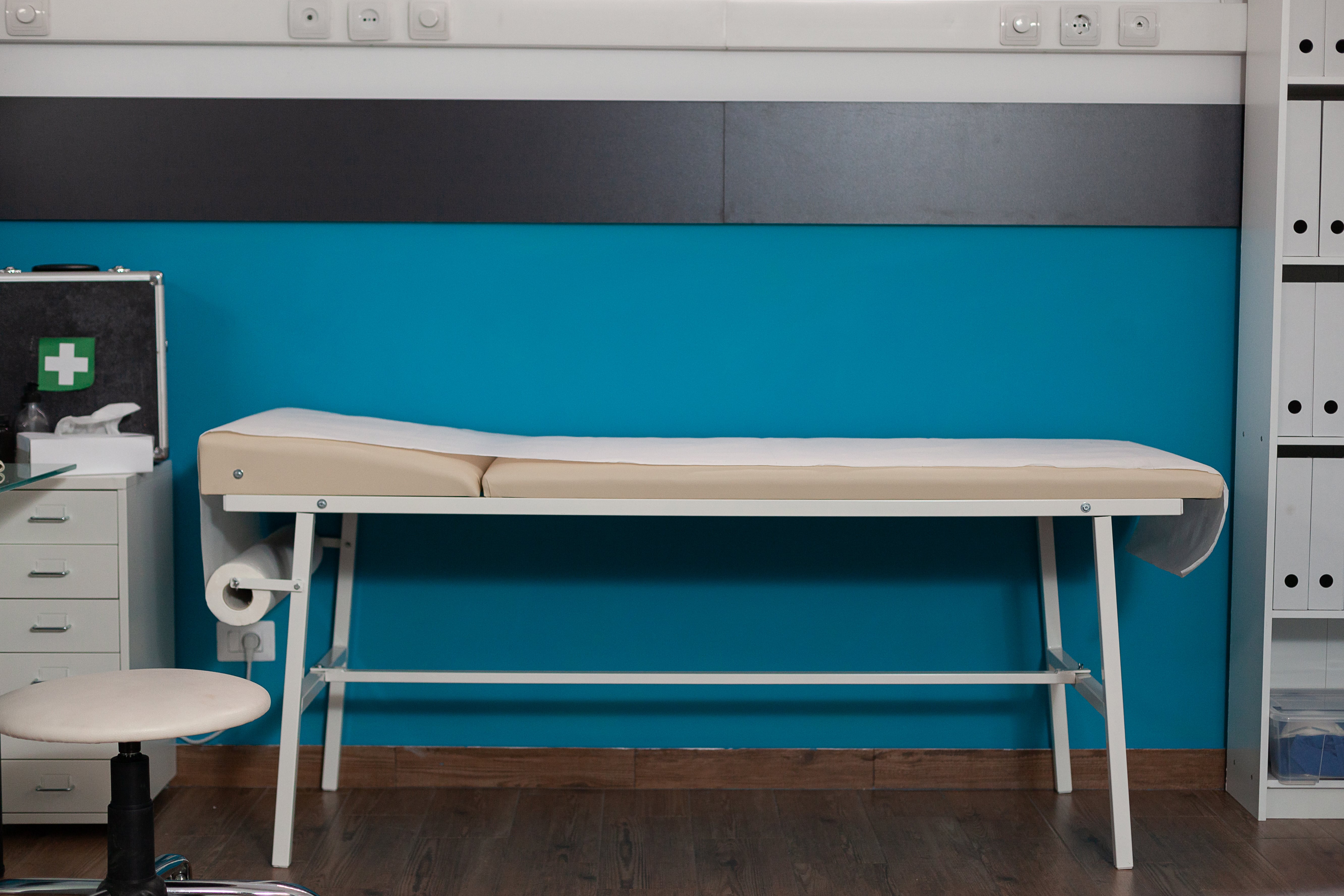 Rénovation de table d'examen et de cabinet medical